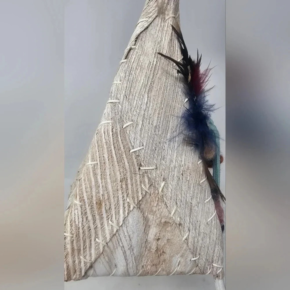 Vintage Natural Wonders Handmade Mini  Native American Indian Teepee Wigwam Fur - Picture 9 of 14